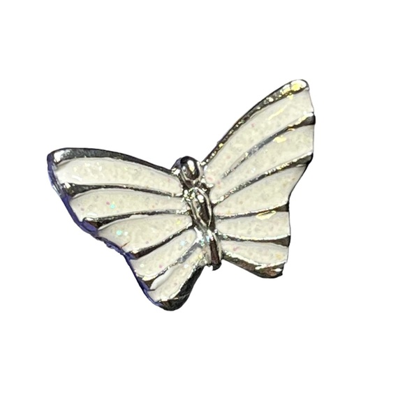 Pretty butterfly -cream/white “fireopal” ring silver tone - Picture 6 of 9